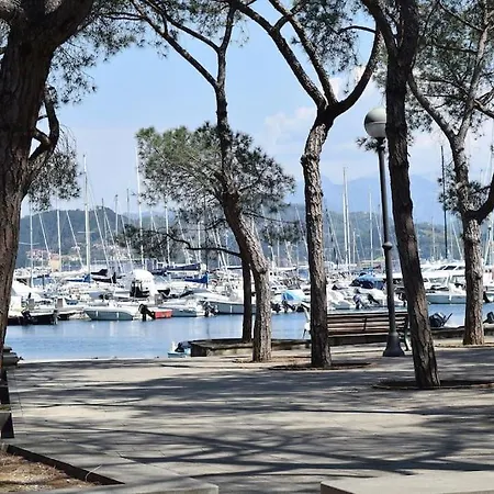Il Mare Sotto Casa - Free Parking Apartmán Fezzano (Liguria)